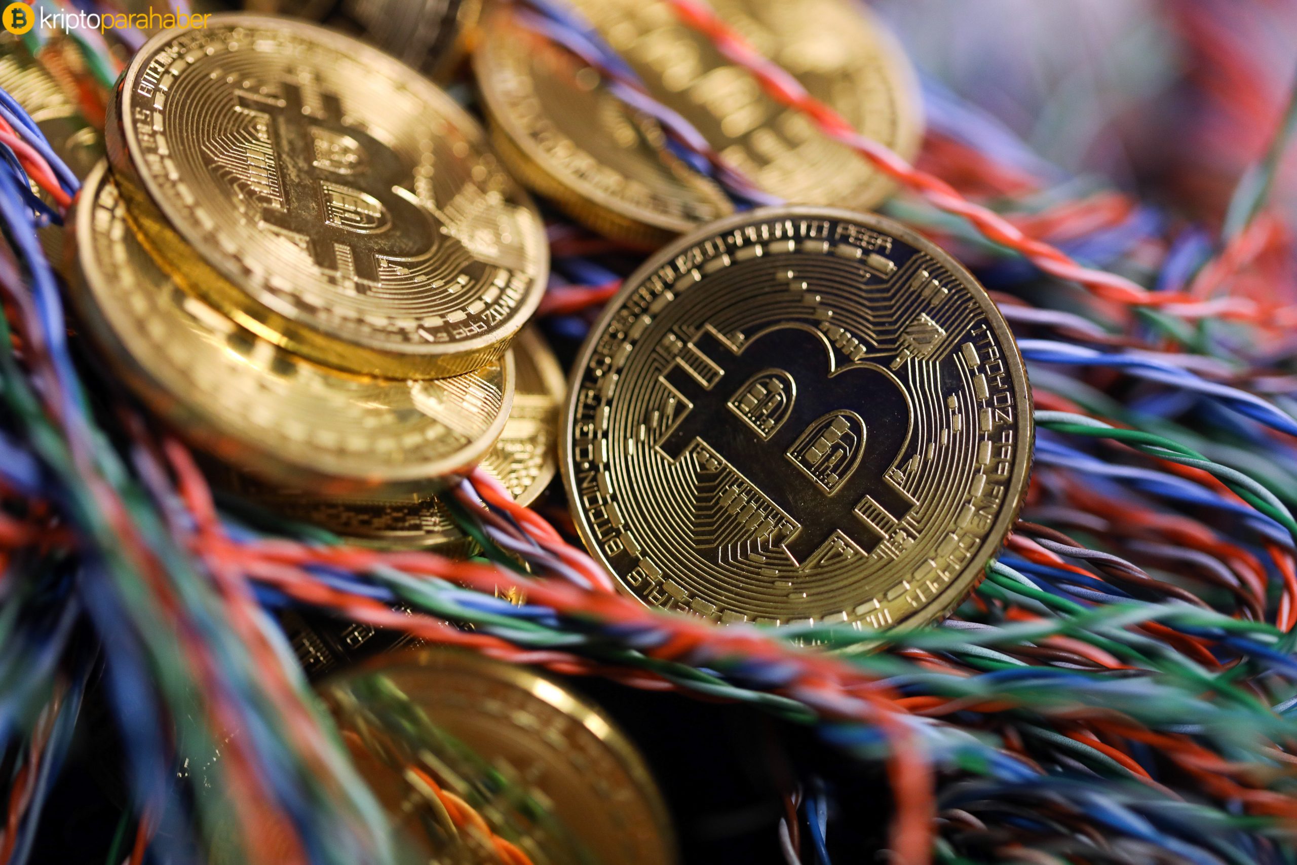 Son Bitcoin de çıkarıldığında madenciler için teşvik edici olan işlem ücretleri olacak