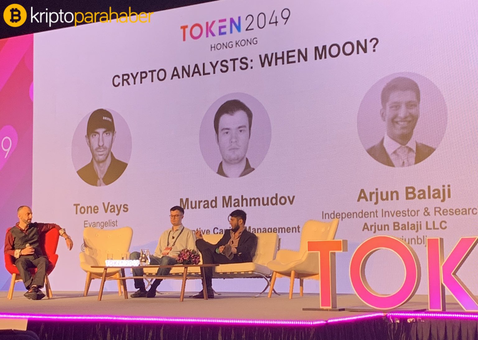 Token 2049: Bitcoin'i masaya yatıran analistlerden karamsar BTC fiyat tahminleri