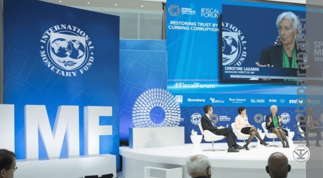 IMF, El Salvador’u Bitcoin konusunda yeniden uyardı!