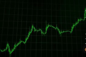 Piyasa çalkalanırken bu altcoin haftalık yüzde 86 yaptı!